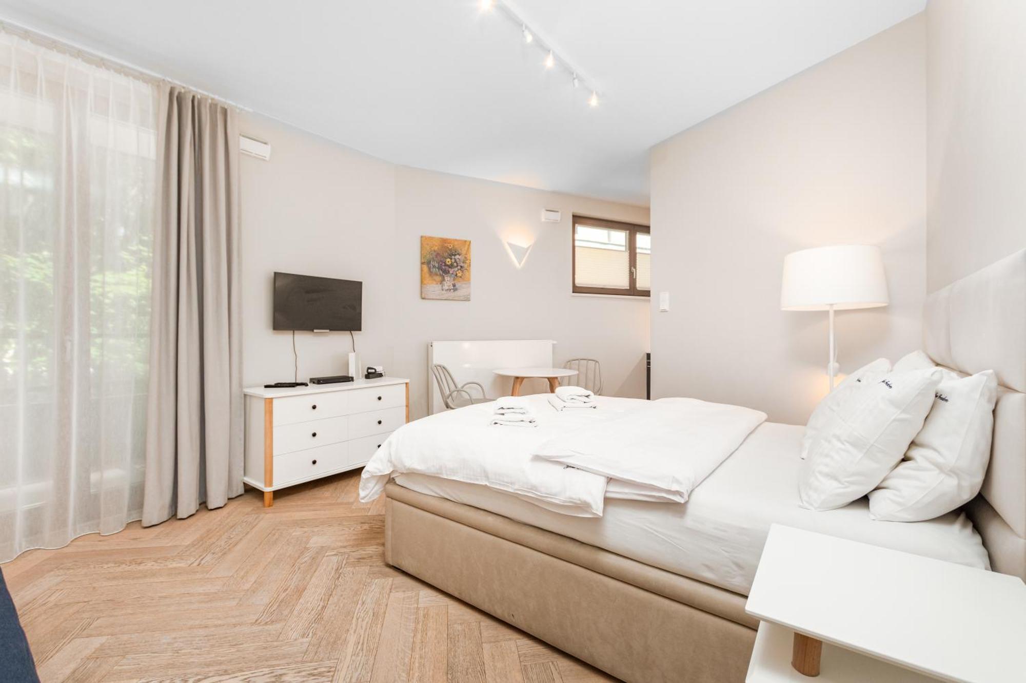 Apartament Solidarnosci By Your Freedom 华沙 外观 照片